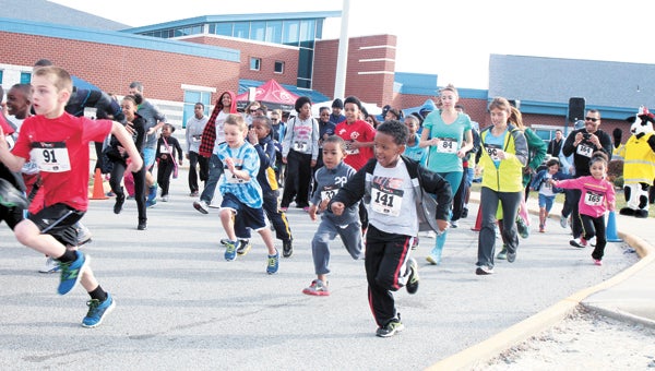 On Saturday morning, runners and walkers at Creekside Elementary School set out on the first America Rocks 3K, organized by the Salvation Army and Suffolk Partnership for a Healthy Community.