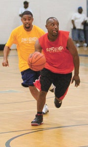 Former overseas professional and Suffolk High School star Tony Smith will be competing in the Peanut District Ol' Skool Classic taking place this Friday at Lakeland High School.